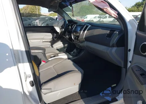 2015 Toyota Tacoma Base V6 from USA, damaged, VIN 3TMLU4EN1FM190362